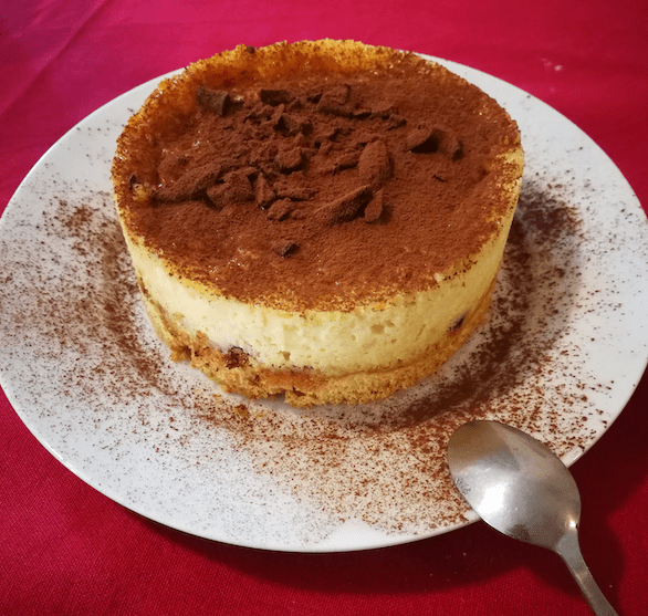 Torta tiramisù cotta al forno