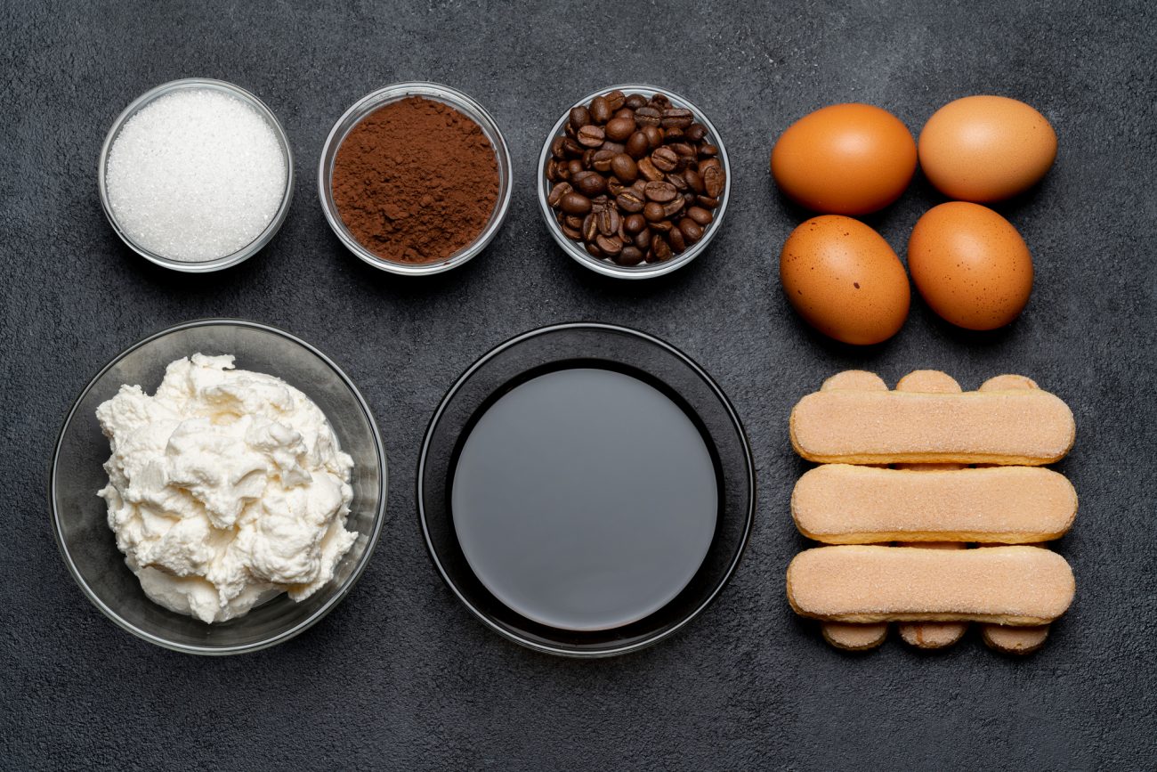 Zuccotto di pandoro al tiramisù